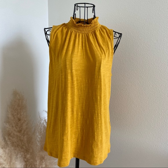 Banana Republic Tops - Banana Republic Sleeveless Mock Neck Top